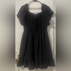 GRACE KARIN women's black smocked dress featuring short flutter Sleeves